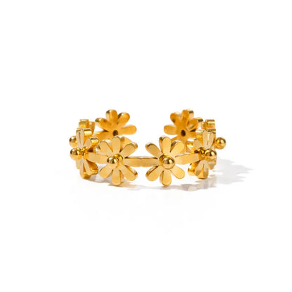 Vintage Gold Little Flower Ring